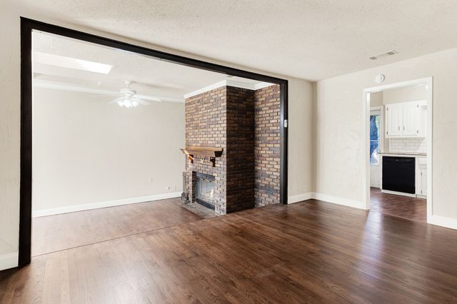 1725 Brake Drive, Carrollton, TX 75006