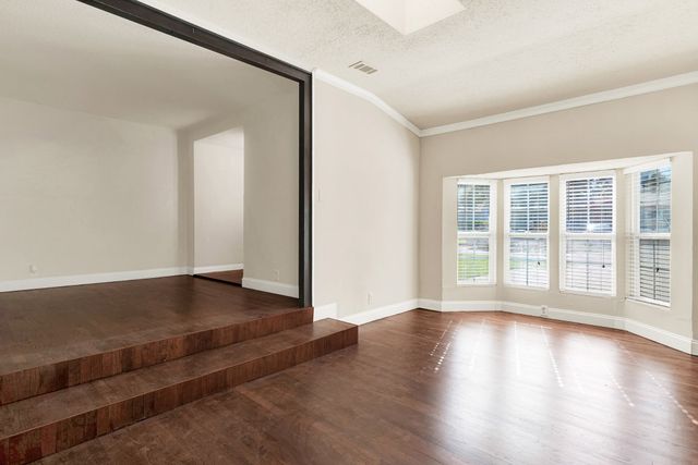 1725 Brake Drive, Carrollton, TX 75006