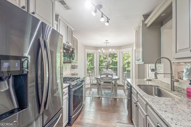 190 Valley Brook Drive, Newnan, GA 30265