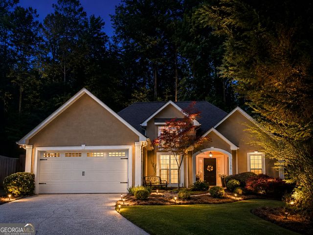 190 Valley Brook Drive, Newnan, GA 30265