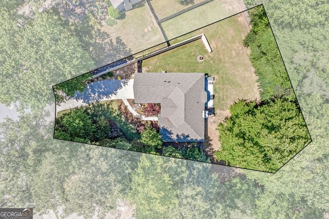 190 Valley Brook Drive, Newnan, GA 30265