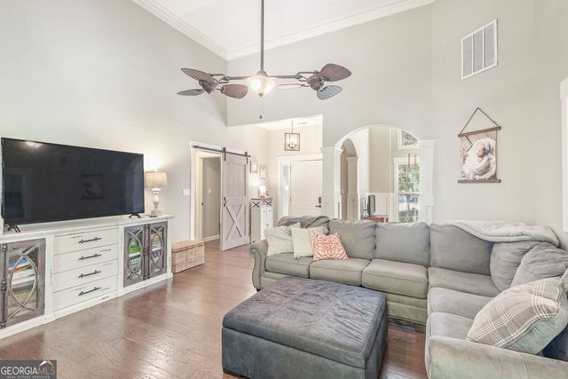 190 Valley Brook Drive, Newnan, GA 30265