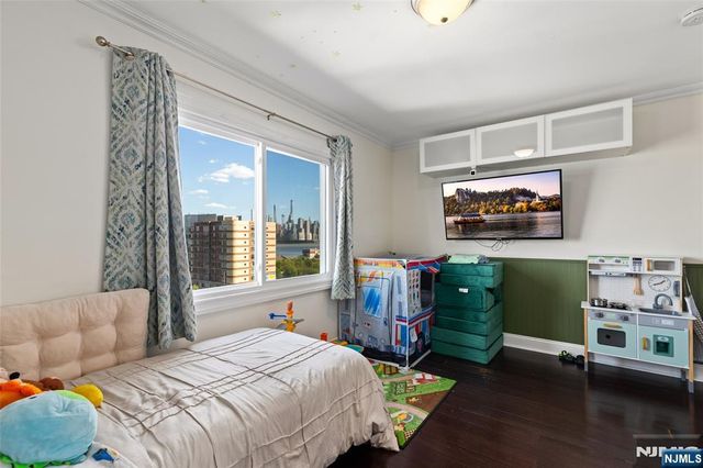 8200C Bulls Ferry Road 10, North Bergen, NJ 07047