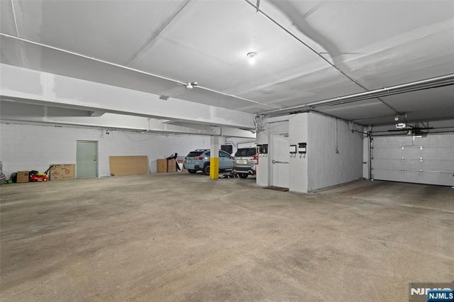 8200C Bulls Ferry Road 10, North Bergen, NJ 07047