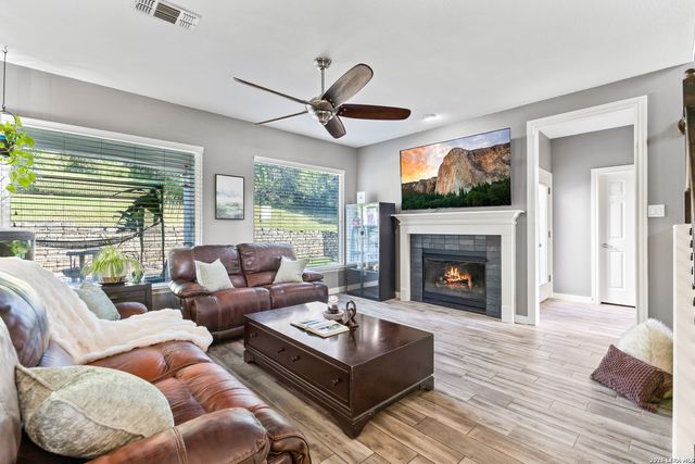 30350 Beck Rd, Bulverde, TX 78163