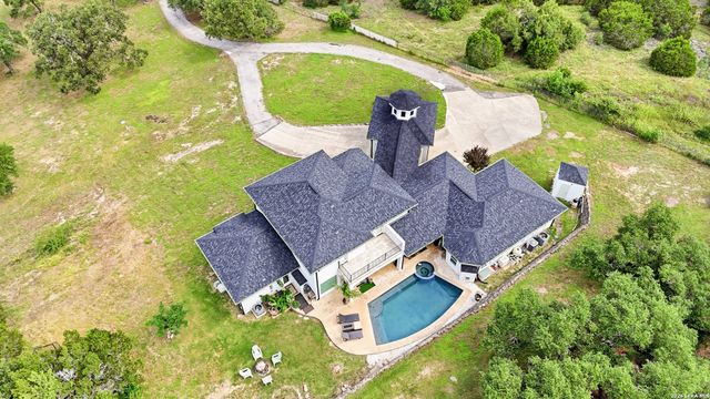 30350 Beck Rd, Bulverde, TX 78163