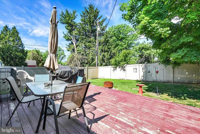 918 ELM AVE, Harrisburg, PA 17112