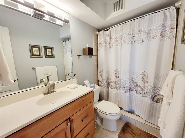 4450 Highway A1a None 303, Vero Beach, FL 32963