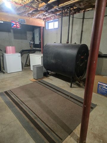 406 Lebanon Hill Road, Southbridge, MA 01550