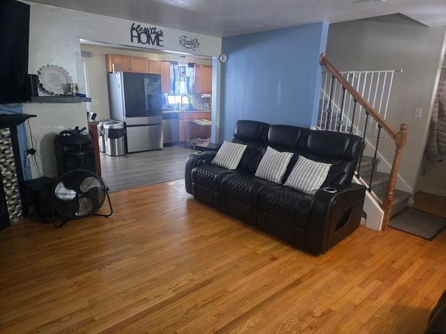 406 Lebanon Hill Road, Southbridge, MA 01550