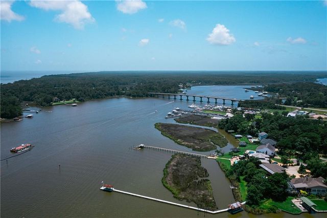 11551 Dauphin Island Parkway, Theodore, AL 36582