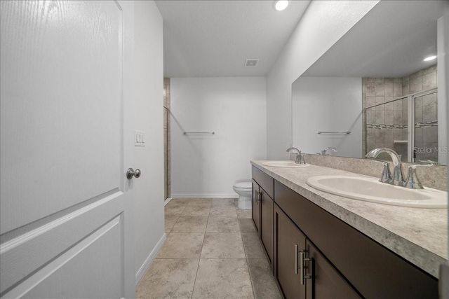 593 MARION OAKS TRAIL, Ocala, FL 34473