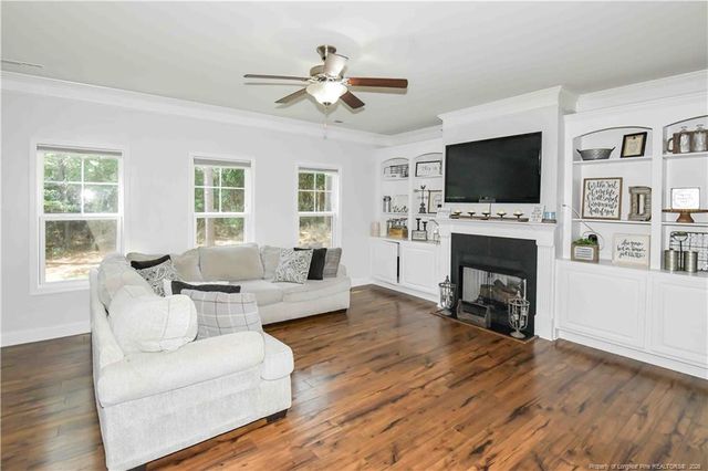 815 Paul Mccain Road, Aberdeen, NC 28315