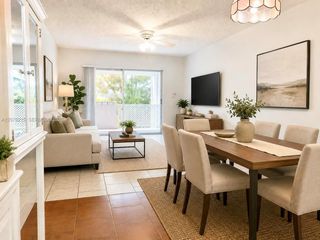 6095 W 18th Avenue S314, Hialeah, FL 33012