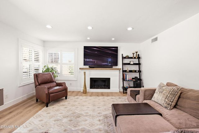 29005 Tackaberry Court, Agoura Hills, CA 91301