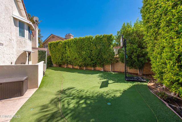 29005 Tackaberry Court, Agoura Hills, CA 91301