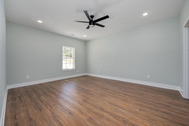 94 Hickory Ridge Ln, Woodbury, TN 37190