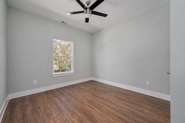 94 Hickory Ridge Ln, Woodbury, TN 37190