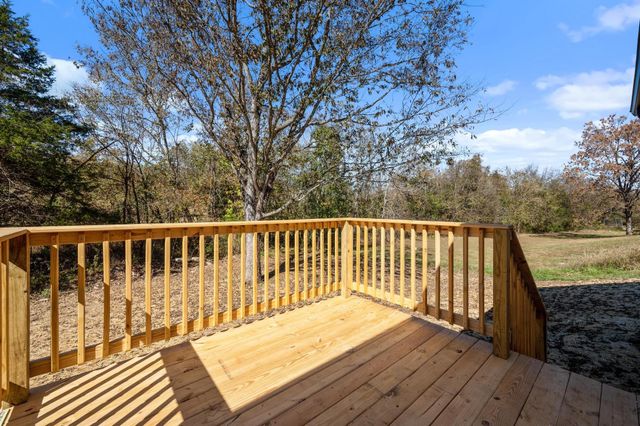 94 Hickory Ridge Ln, Woodbury, TN 37190