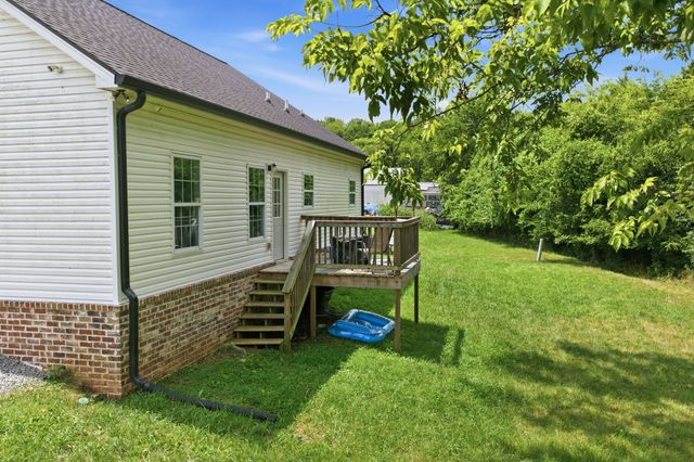 94 Hickory Ridge Ln, Woodbury, TN 37190