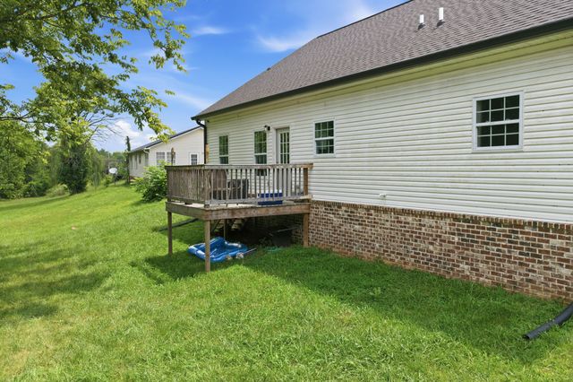 94 Hickory Ridge Ln, Woodbury, TN 37190