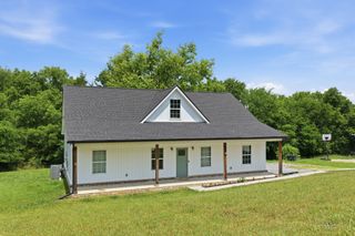 94 Hickory Ridge Ln, Woodbury, TN 37190