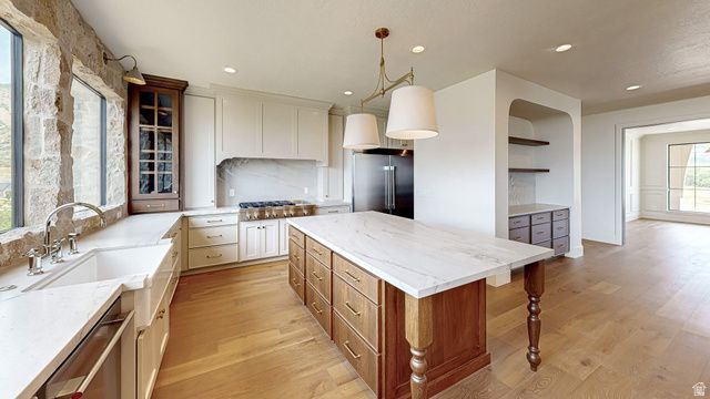 145 E HIDDEN LN, Mapleton, UT 84664