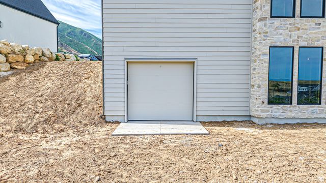 145 E HIDDEN LN, Mapleton, UT 84664