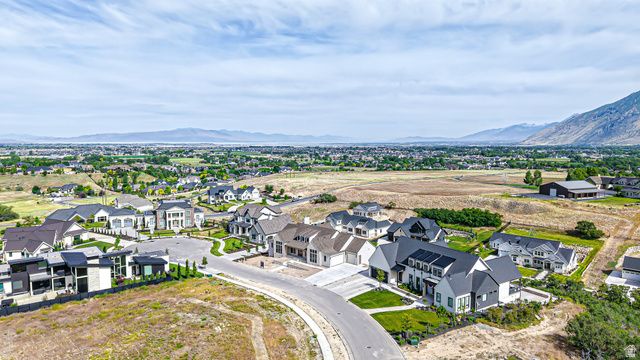145 E HIDDEN LN, Mapleton, UT 84664
