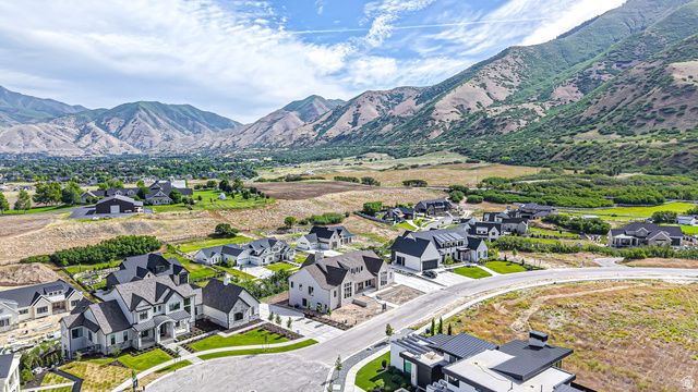 145 E HIDDEN LN, Mapleton, UT 84664