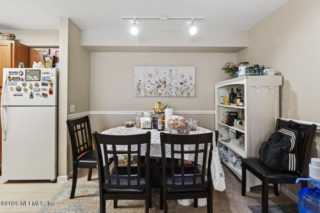 8550 TOUCHTON Road 2221, Jacksonville, FL 32216