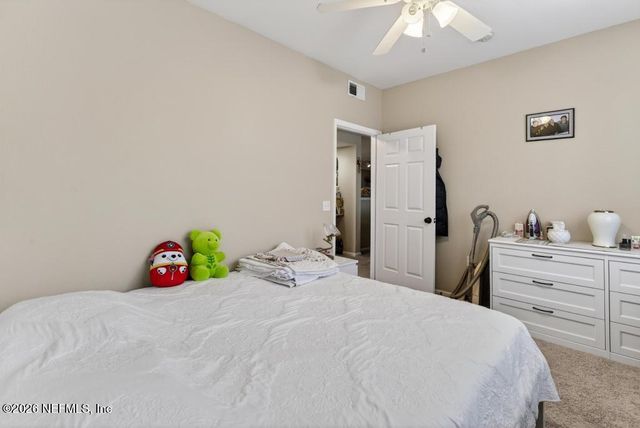 8550 TOUCHTON Road 2221, Jacksonville, FL 32216