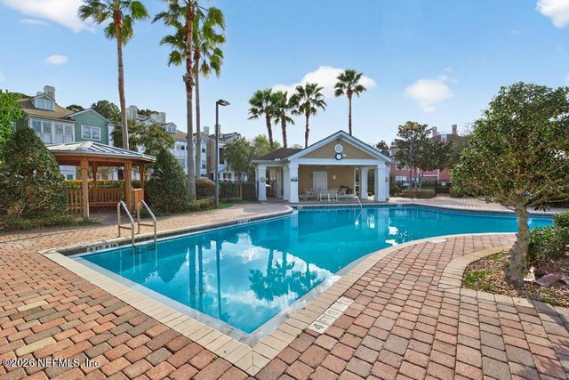 8550 TOUCHTON Road 2221, Jacksonville, FL 32216