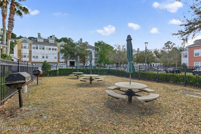 8550 TOUCHTON Road 2221, Jacksonville, FL 32216