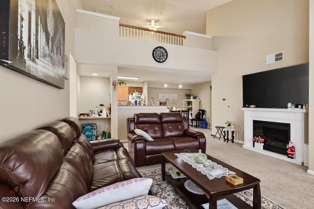 8550 TOUCHTON Road 2221, Jacksonville, FL 32216