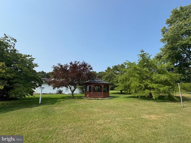 310 FISH POND RD, Sewell, NJ 08080