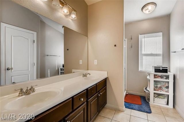 5553 High Wager Way 102, Las Vegas, NV 89122