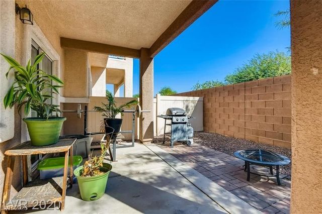 5553 High Wager Way 102, Las Vegas, NV 89122