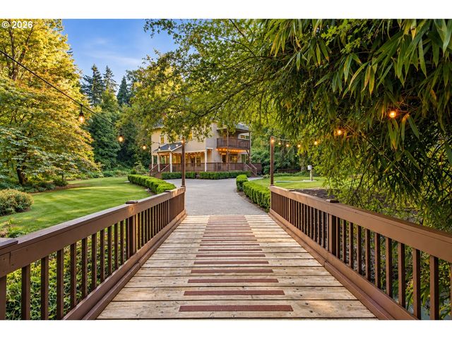 4350 Sw HALCYON Rd, Tualatin, OR 97062