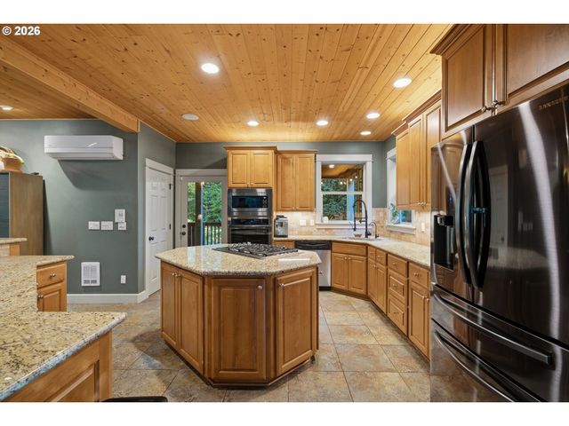 4350 Sw HALCYON Rd, Tualatin, OR 97062