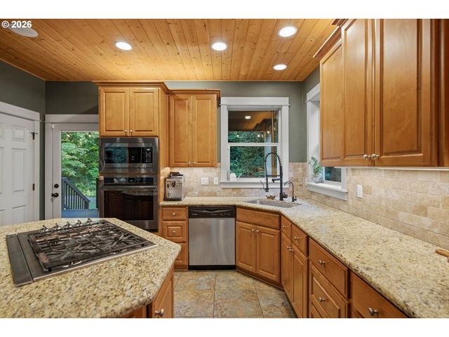 4350 Sw HALCYON Rd, Tualatin, OR 97062