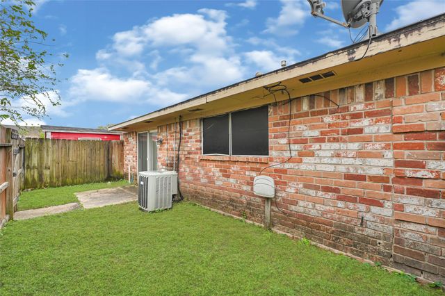 3328 Burke Road 71, Pasadena, TX 77504