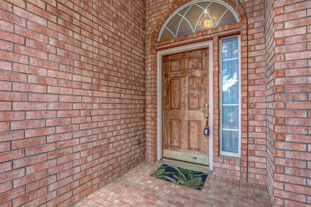 5316 Lake Mead Trail, Fort Worth, TX 76137