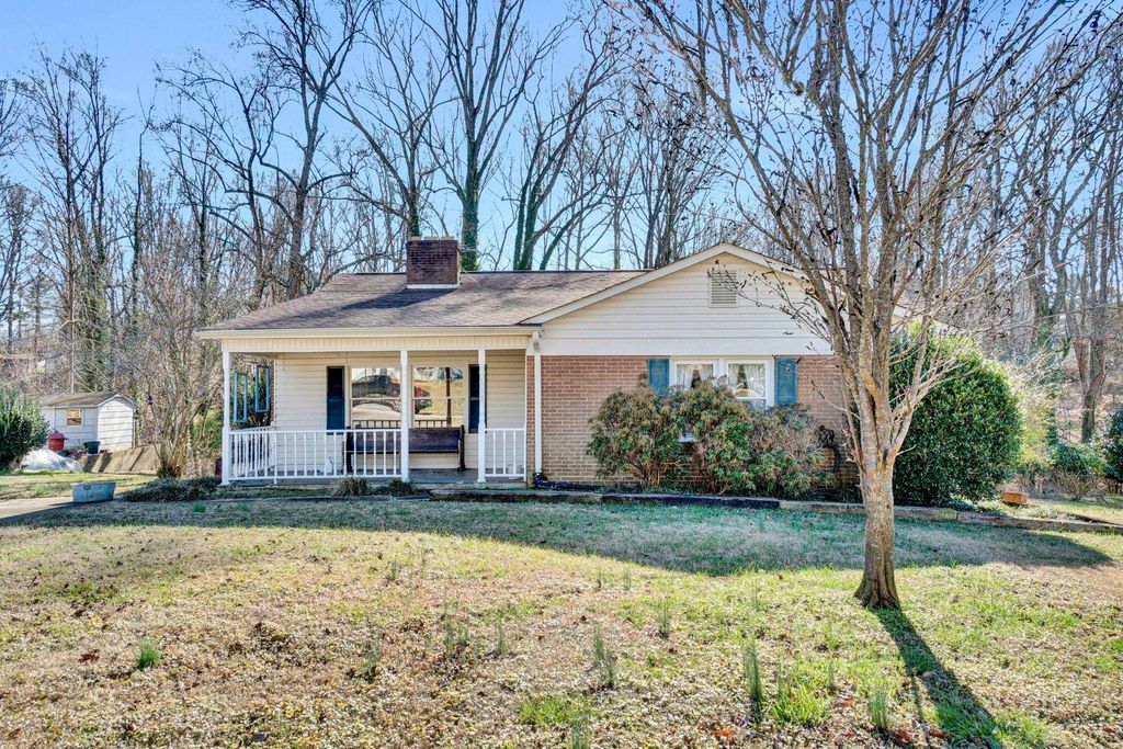 138 Forest Hills Drive, Gaffney, SC 29340