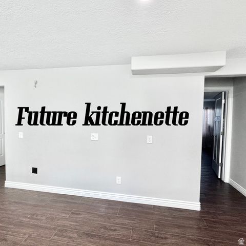 361 S LOOKOUT DR, Grantsville, UT 84029