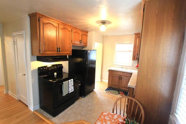 518 LA PLANT STREET, Green Bay, WI 54302