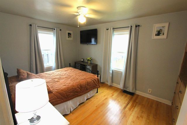 518 LA PLANT STREET, Green Bay, WI 54302