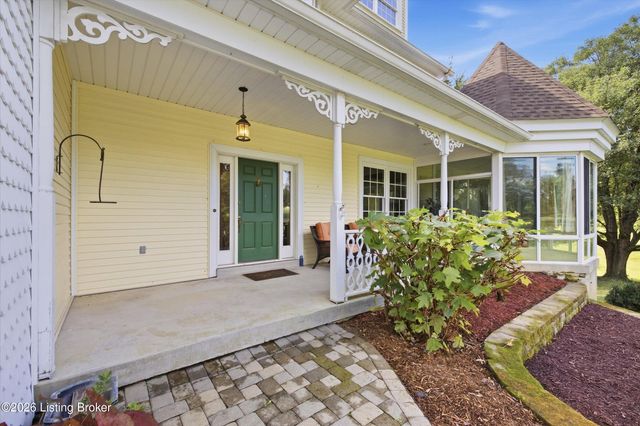 4620 Grand Dell Dr, Crestwood, KY 40014