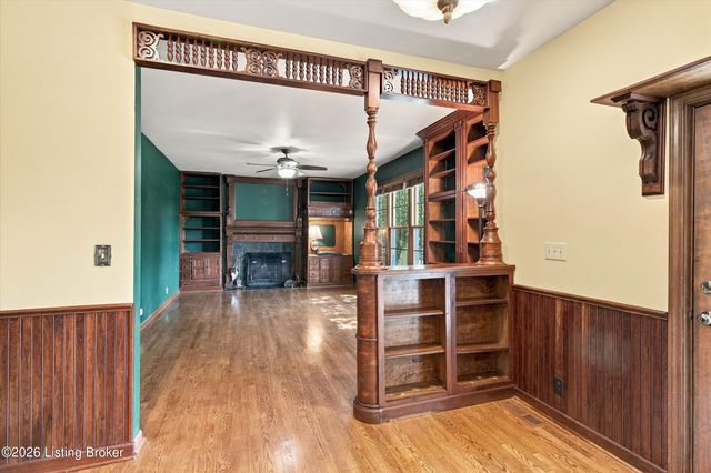 4620 Grand Dell Dr, Crestwood, KY 40014