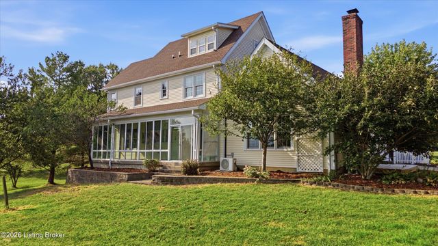 4620 Grand Dell Dr, Crestwood, KY 40014